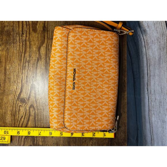 Michael Kors Medium Logo Convertible Crossbody Bag - Picture 10 of 10